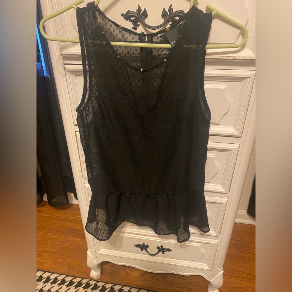 Black Sleeveless Top